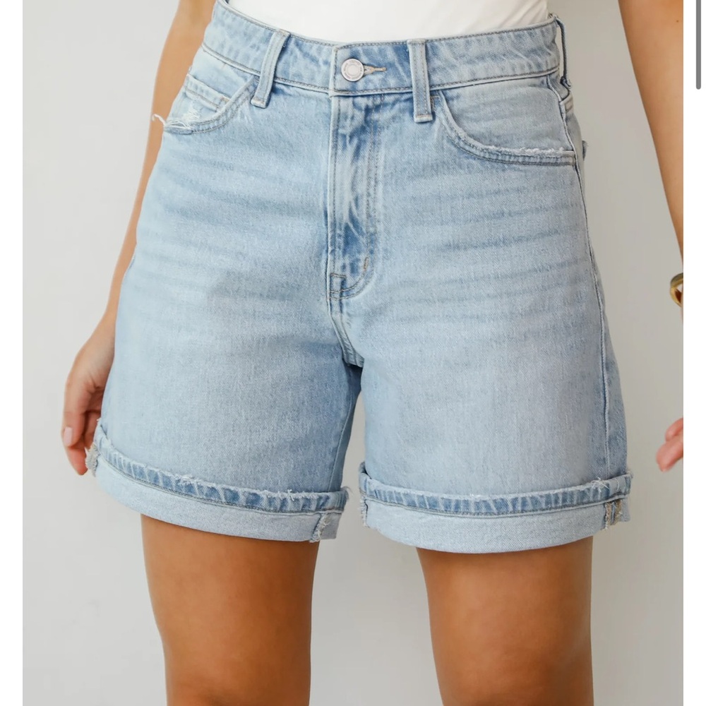 Classic Light Wash Denim Jean Shorts - Light Blue